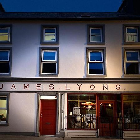 'James Lyons' The Old Main St Ballyhaunis Esterno foto